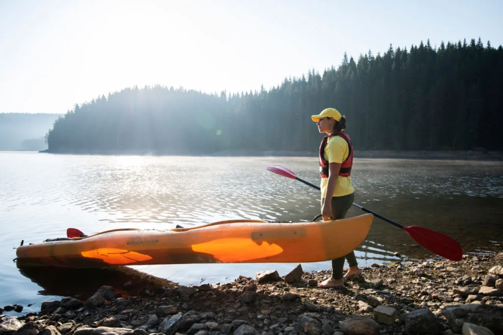 Kayak For 2 Person Or A Single Canoe – Which Is Better?