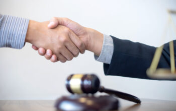 Are you looking for a reliable criminal lawyer? Here are some tips!