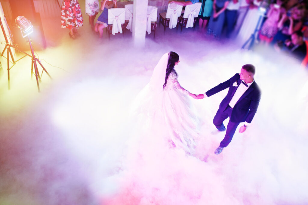 Stay away from these mistakes to make your wedding day music outstanding